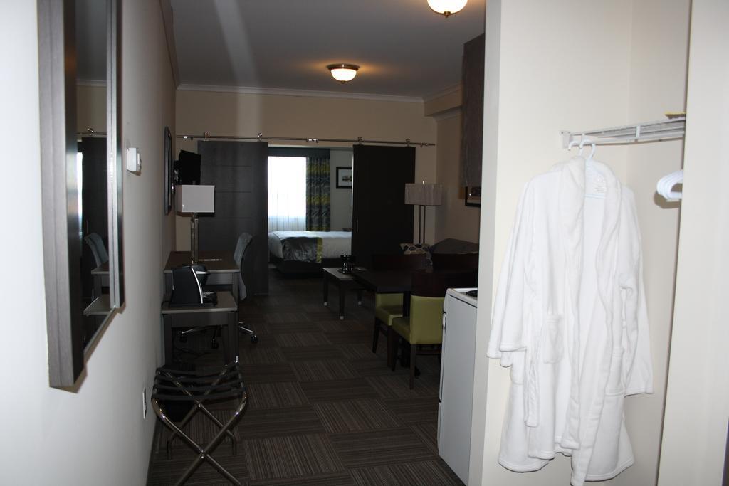 Crossroads Inn & Suites Paradise Kültér fotó