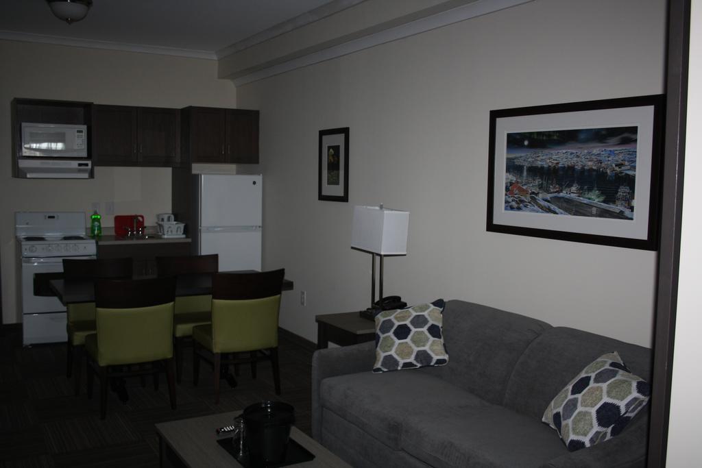 Crossroads Inn & Suites Paradise Kültér fotó