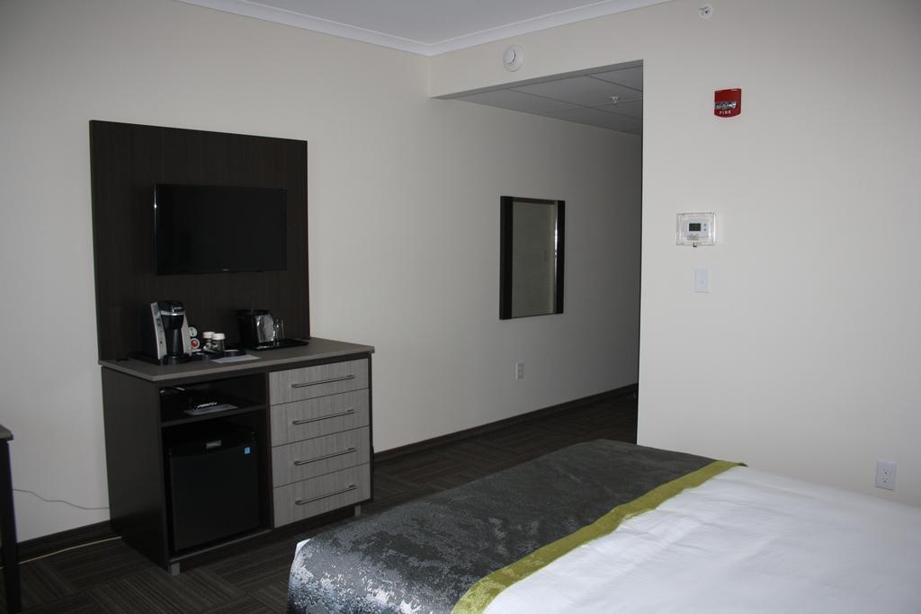 Crossroads Inn & Suites Paradise Kültér fotó