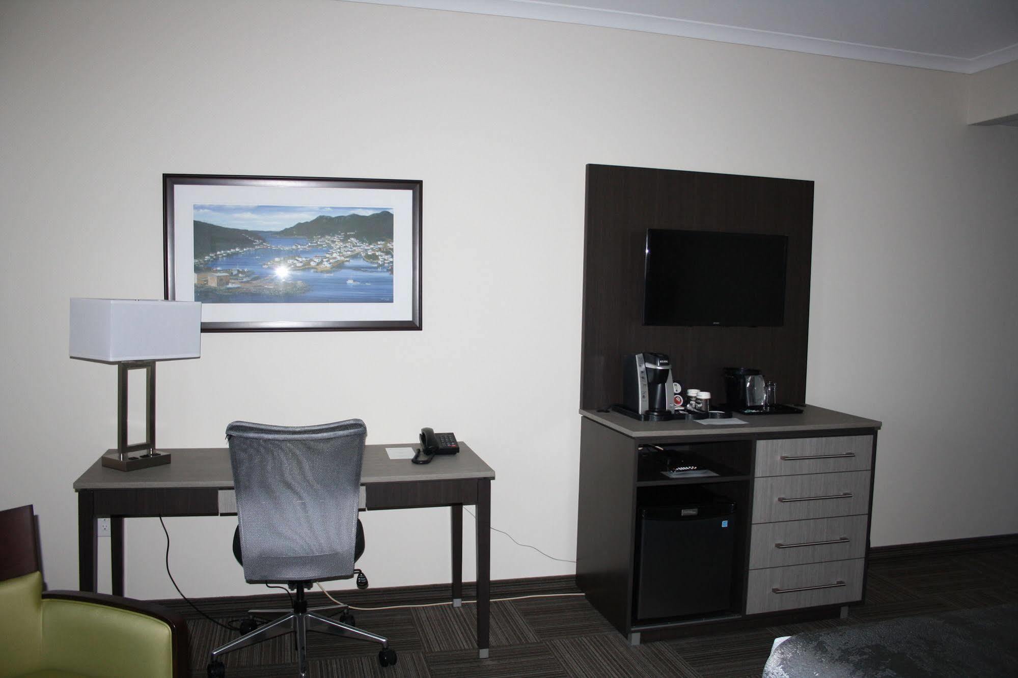 Crossroads Inn & Suites Paradise Kültér fotó