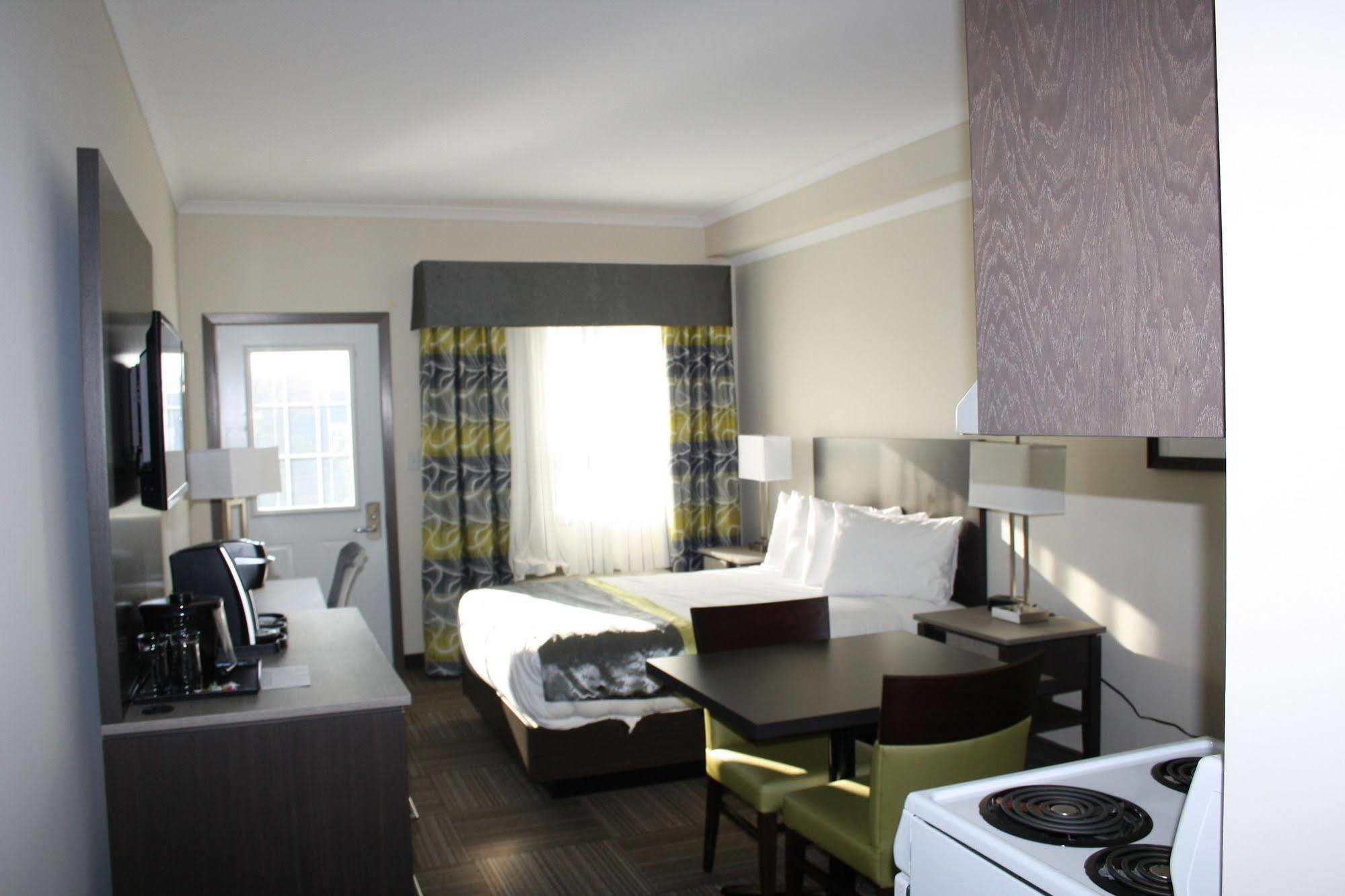 Crossroads Inn & Suites Paradise Kültér fotó