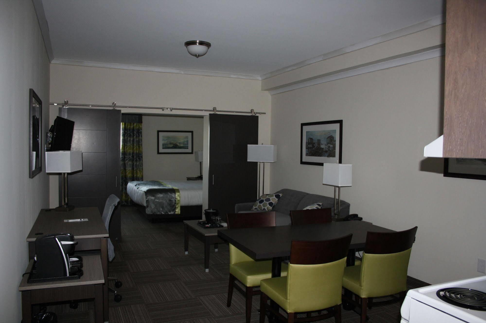 Crossroads Inn & Suites Paradise Kültér fotó