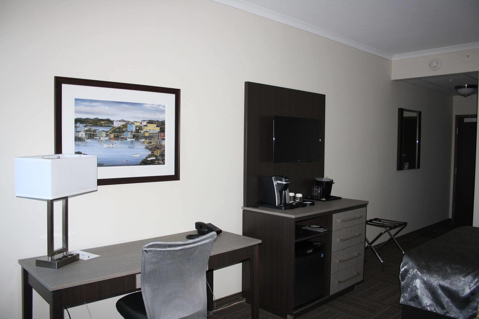 Crossroads Inn & Suites Paradise Kültér fotó